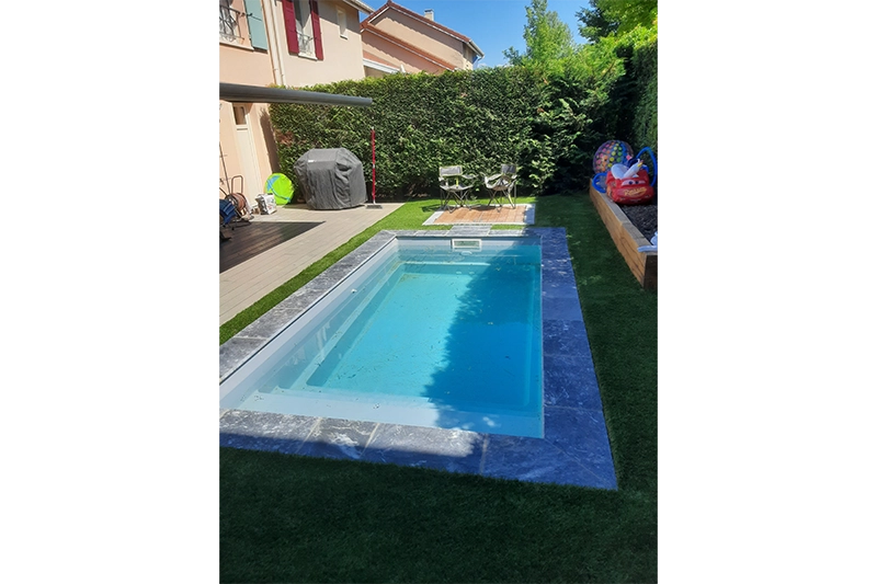 Aménagement et création de terrasse pour piscine autour de Saint genis laval