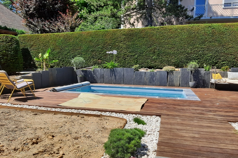 Aménagement et création de terrasse pour piscine autour de Saint genis laval