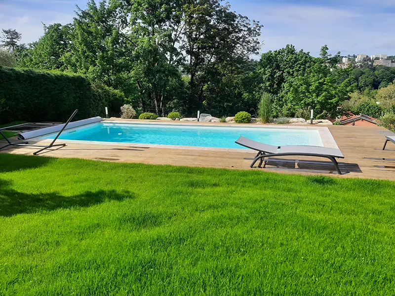 Installation piscine à coque à Saint genis laval