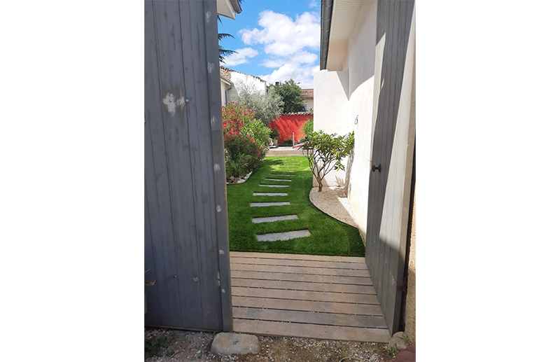 Dulac paysagiste pose de gazon naturelle ou synthétique à brignais Rhône