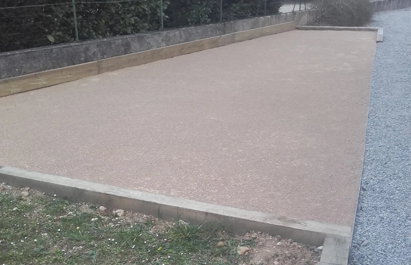 Dulac paysagiste Création de terrain de boules dans l'ouest lyonnais