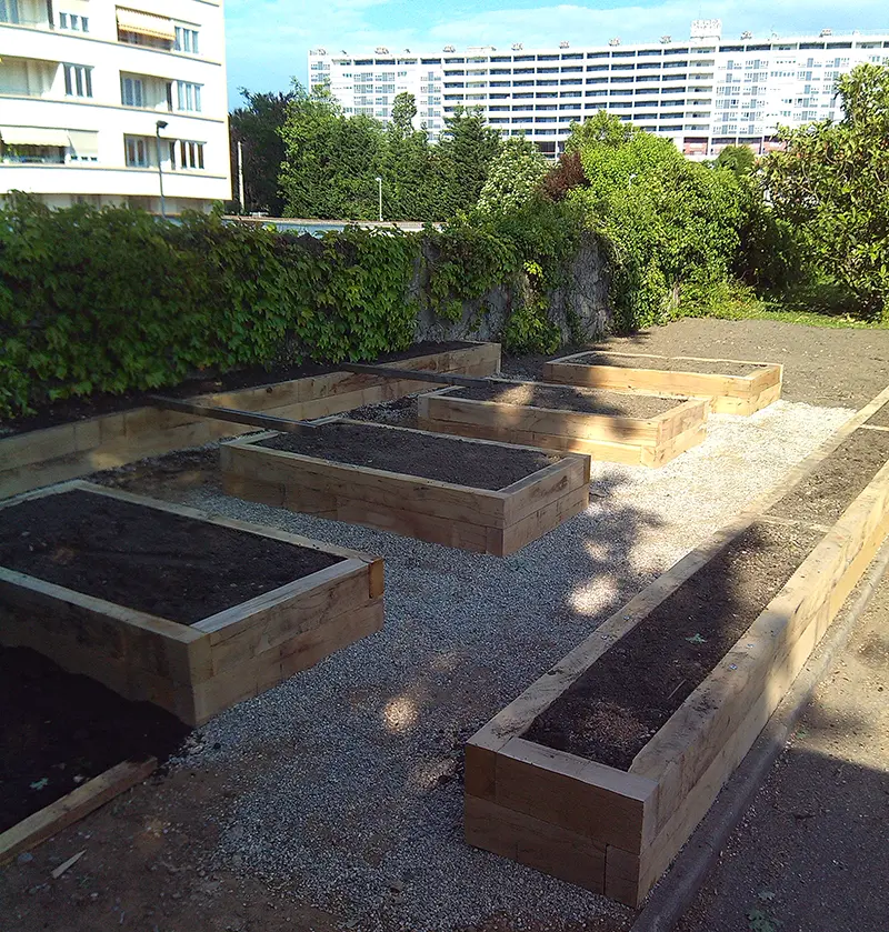 Dulac paysagiste création de carré de potager à Saint Genis Laval Rhône